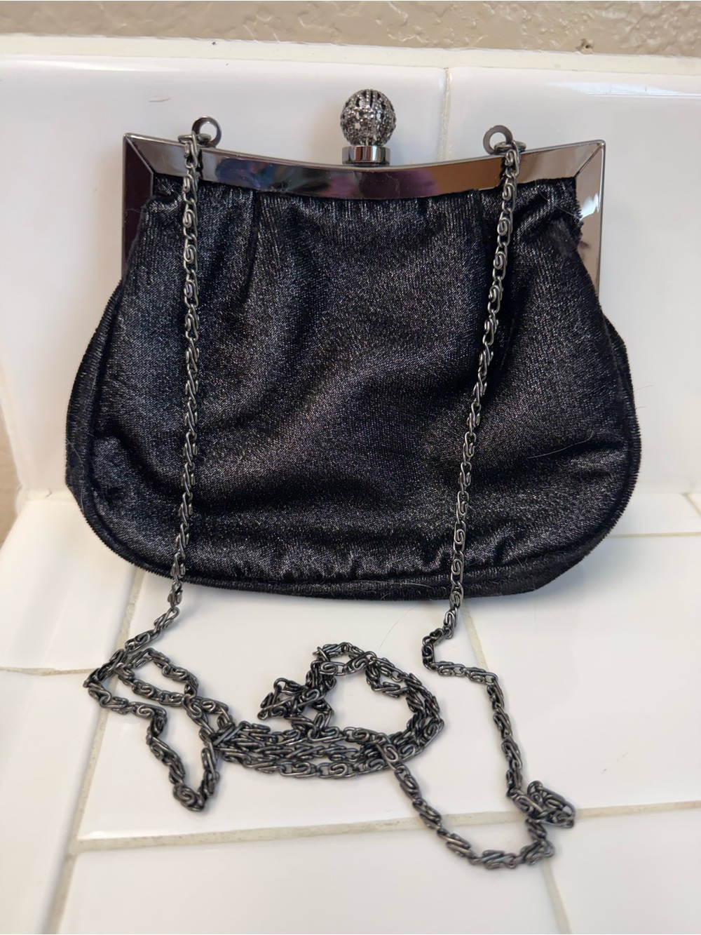 Elegant Hillard and Hansen black Evening bag with Silver Frame 5x7 - Picture 3 of 8